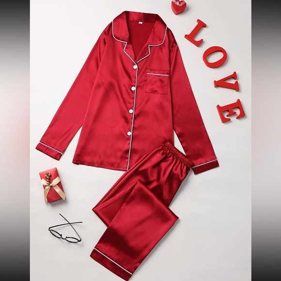 Dresses & Skirts - Pajama set